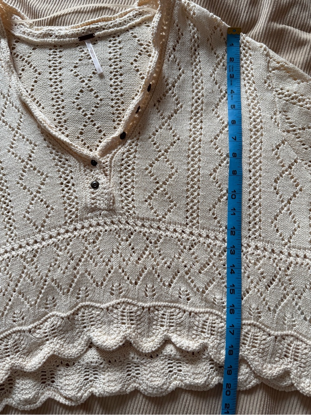 Free People Charlotte Sweater Shortbread Ivory V-Neck Pointelle Scalloped Large - Picture 14 of 14